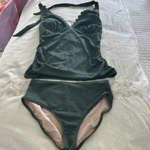 Cupshe Dark Green Bikini Set